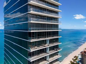 2000 S Ocean Dr PH1, Hallandale Beach FL 33009