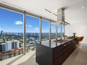 2000 S Ocean Dr PH1, Hallandale Beach FL 33009