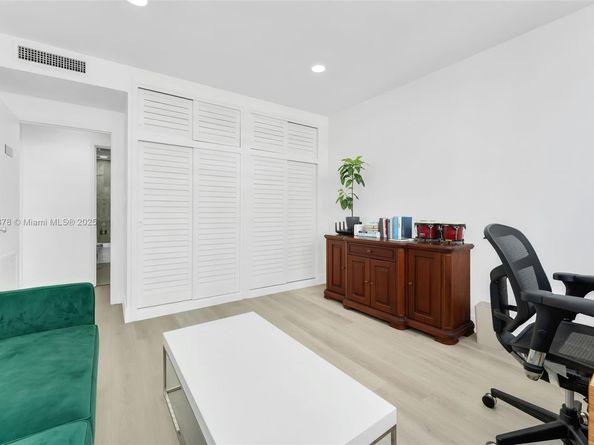 1408 Brickell Bay Dr 518, Miami FL 33131