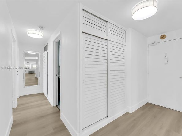 1408 Brickell Bay Dr 518, Miami FL 33131