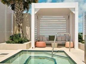 300 N Biscayne Boulevard Way 4809W, Miami FL 33131