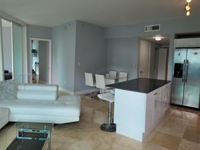 350 S Miami Ave 2714, Miami FL 33130