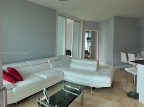 350 S Miami Ave 2714, Miami FL 33130