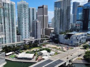 350 S Miami Ave 2714, Miami FL 33130