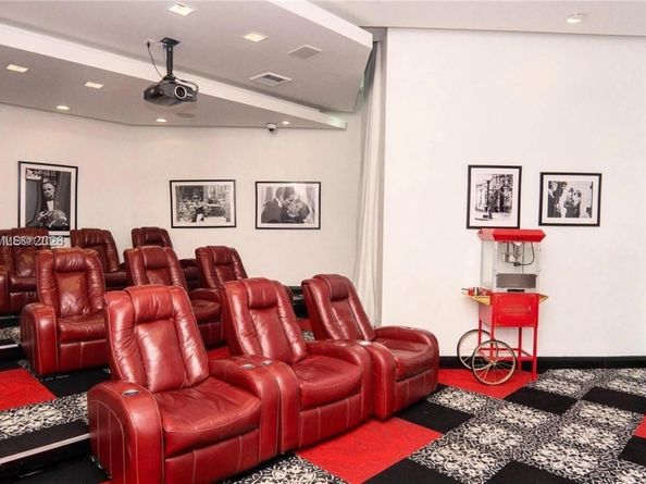 350 S Miami Ave 2714, Miami FL 33130