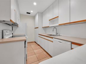 8115 SW 63rd Pl, Miami FL 33143