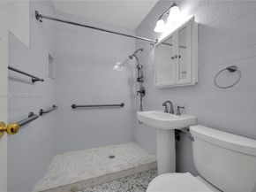 8115 SW 63rd Pl, Miami FL 33143