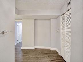 2818 N 46th Ave K287, Hollywood FL 33021