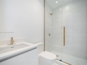 2655 S Bayshore Dr 1602, Coconut Grove FL 33133