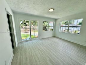 6825 SW 12th St, Pembroke Pines FL 33023
