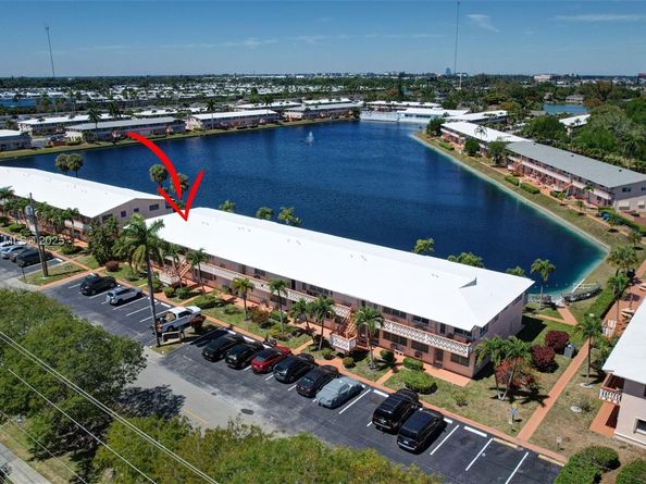 1012 SW 11th St 20N, Hallandale Beach FL 33009