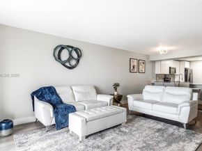 6231 Coral Lake Dr 307, Margate FL 33063