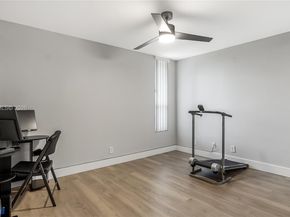 6231 Coral Lake Dr 307, Margate FL 33063