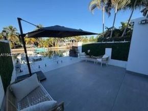 1955 NE 123rd St, North Miami FL 33181