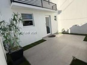 1955 NE 123rd St, North Miami FL 33181