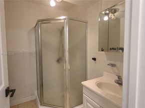 3321 Raleigh St 3H, Hollywood FL 33021