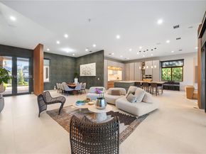 7387 SW 74th Ln, Miami FL 33143