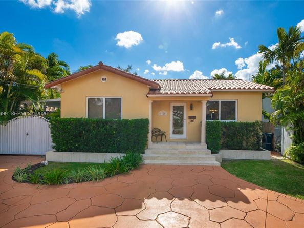 6120 SW 27th St, Miami FL 33155