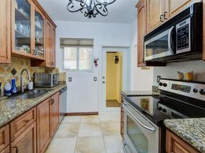 6120 SW 27th St, Miami FL 33155