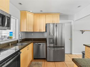 6121 NW 45th Ave, Fort Lauderdale FL 33319