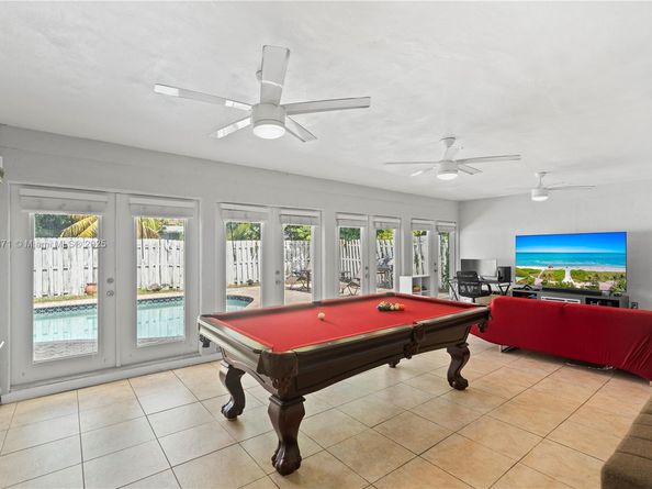 6121 NW 45th Ave, Fort Lauderdale FL 33319