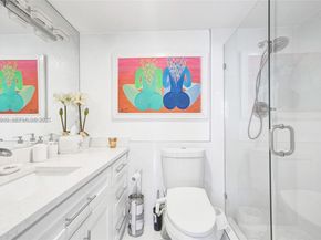 3703 NE 166th St PH10, North Miami Beach FL 33160