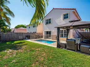 6284 Duval Dr, Margate FL 33063