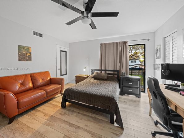14221 SW 94th Cir Ln 10210, Miami FL 33186