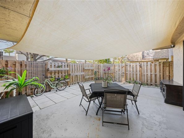 14221 SW 94th Cir Ln 10210, Miami FL 33186