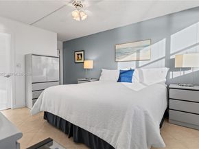 9500 N Hollybrook Lake Dr 5206, Pembroke Pines FL 33025