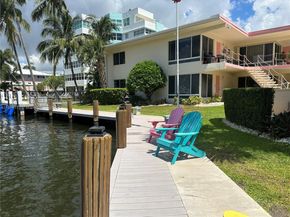 2825 NE 33rd Ave 204, Fort Lauderdale FL 33308