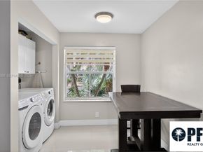 1956 Pisces Ter, Weston FL 33327