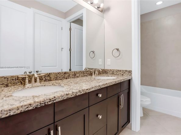 10630 SW 55th St, Cooper City FL 33328