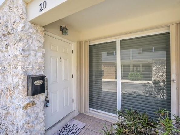 5555 N Ocean Blvd 20, Lauderdale By The Sea FL 33308