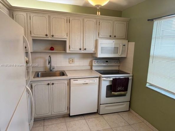 7500 NW 5th Pl 103, Margate FL 33063