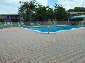 7500 NW 5th Pl 103, Margate FL 33063