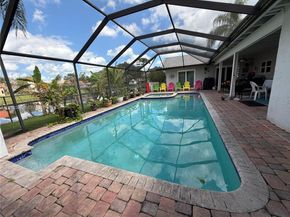 404 NW 112th Ave, Coral Springs FL 33071