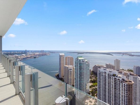 300 Biscayne Blvd Way 5002 Duplex, Miami FL 33131