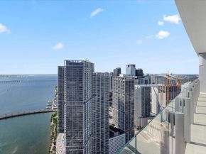 300 Biscayne Blvd Way 5002 Duplex, Miami FL 33131