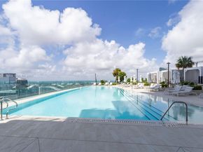 300 Biscayne Blvd Way 5002 Duplex, Miami FL 33131