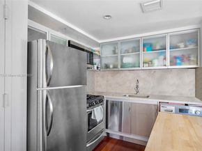 731 6th St 201E, Miami Beach FL 33139