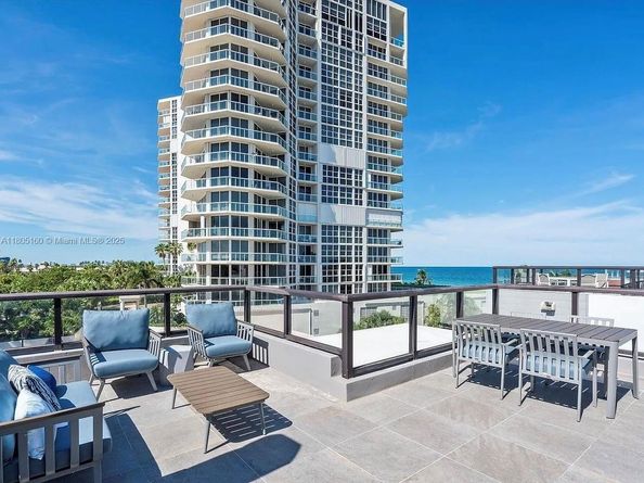 332 Balboa St, Hollywood FL 33019