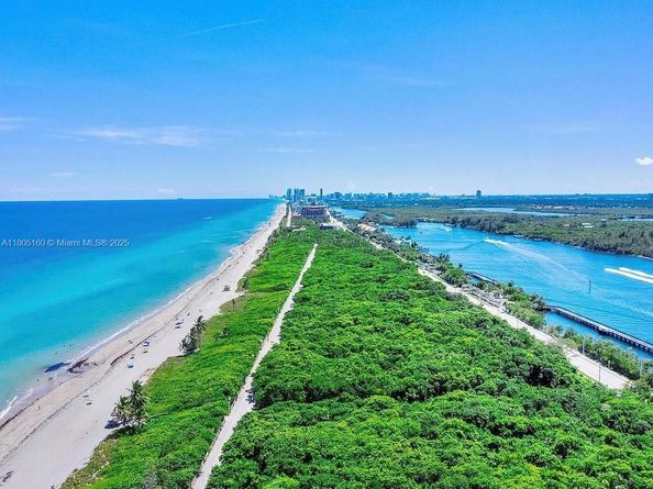 332 Balboa St, Hollywood FL 33019