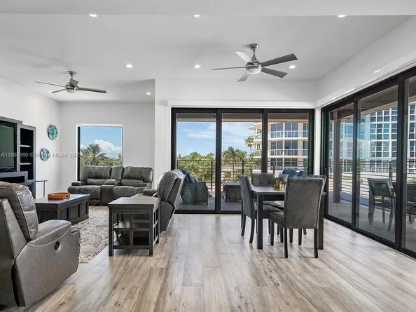 332 Balboa St, Hollywood FL 33019
