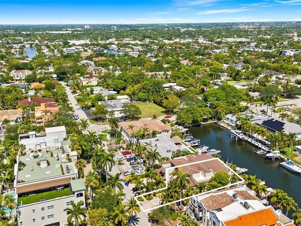 2719 NE 15th St 3, Fort Lauderdale FL 33304