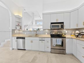 2719 NE 15th St 3, Fort Lauderdale FL 33304