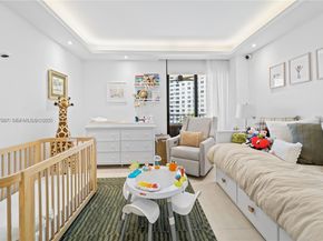 520 Brickell Key Dr A713, Miami FL 33131