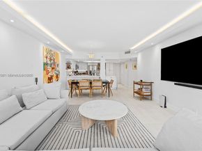 520 Brickell Key Dr A713, Miami FL 33131