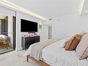 520 Brickell Key Dr A713, Miami FL 33131