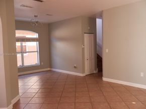 2240 NE 37th Ter, Homestead FL 33033